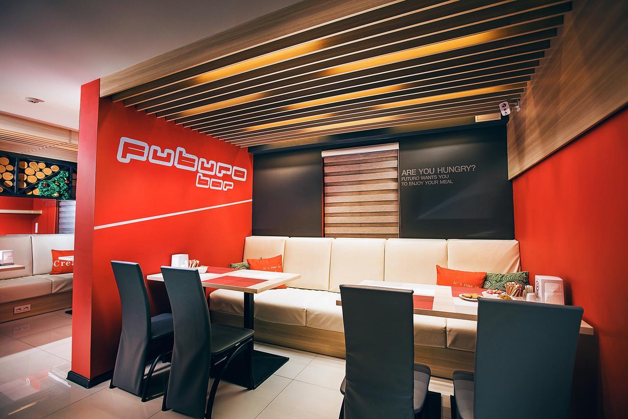 Futuro Hotel Bishkek Bagian luar foto